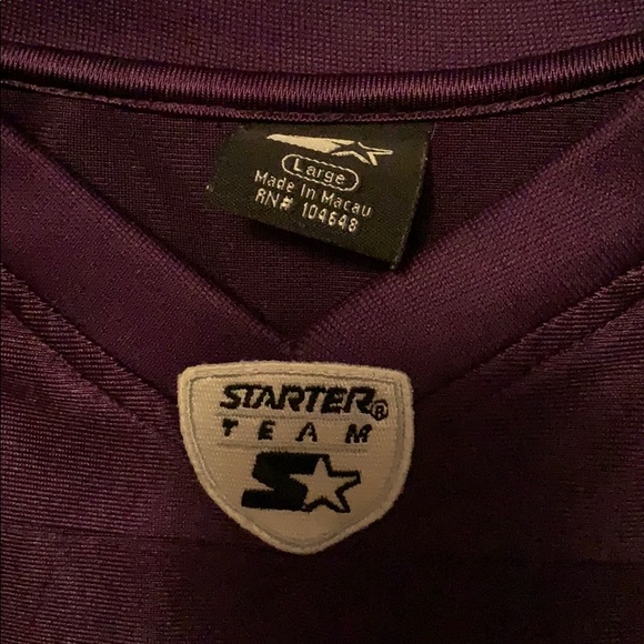 Starter Huskies Jersey - Picture 2 of 3